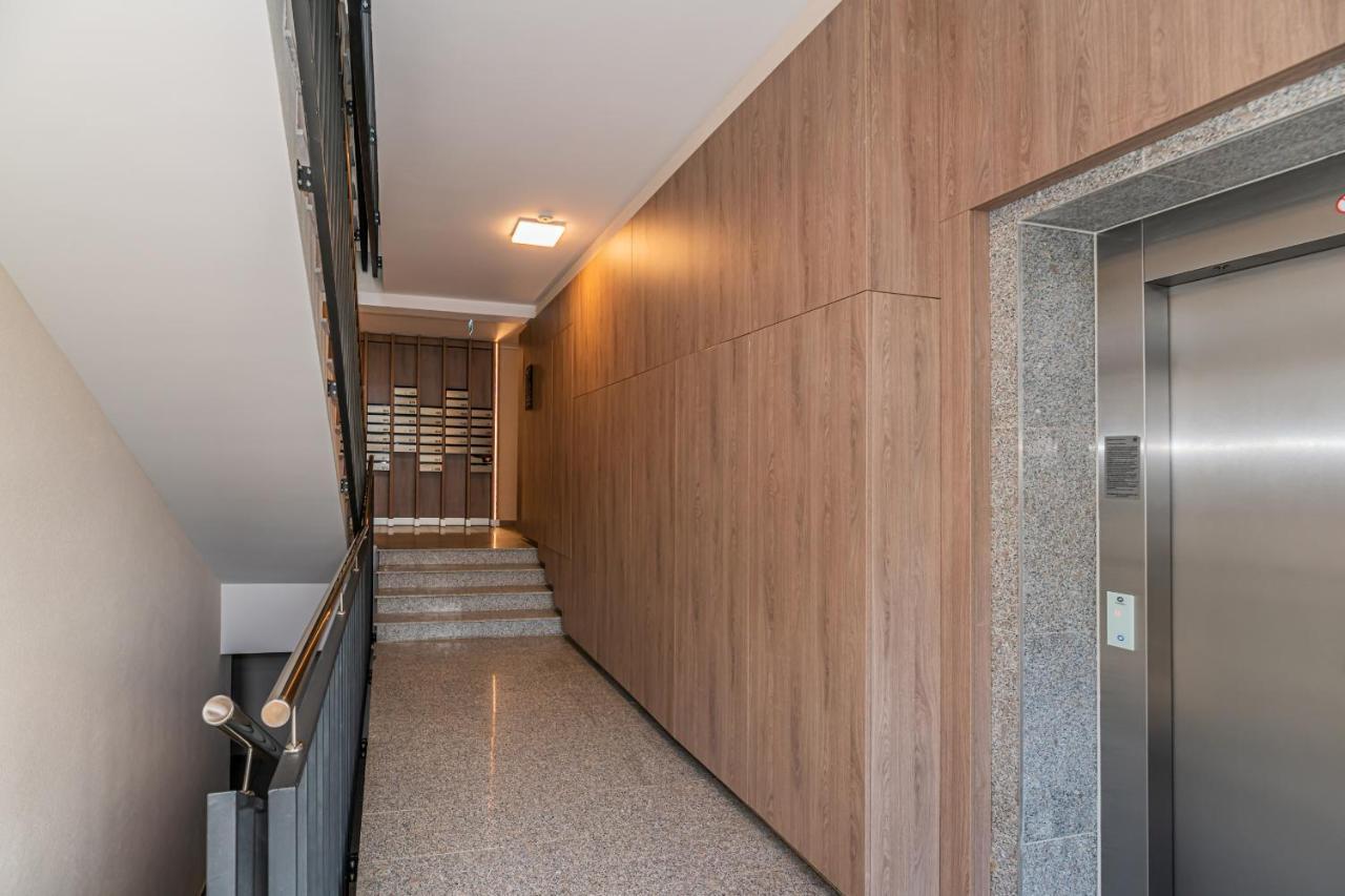 Dream Apartments Brasov Luaran gambar