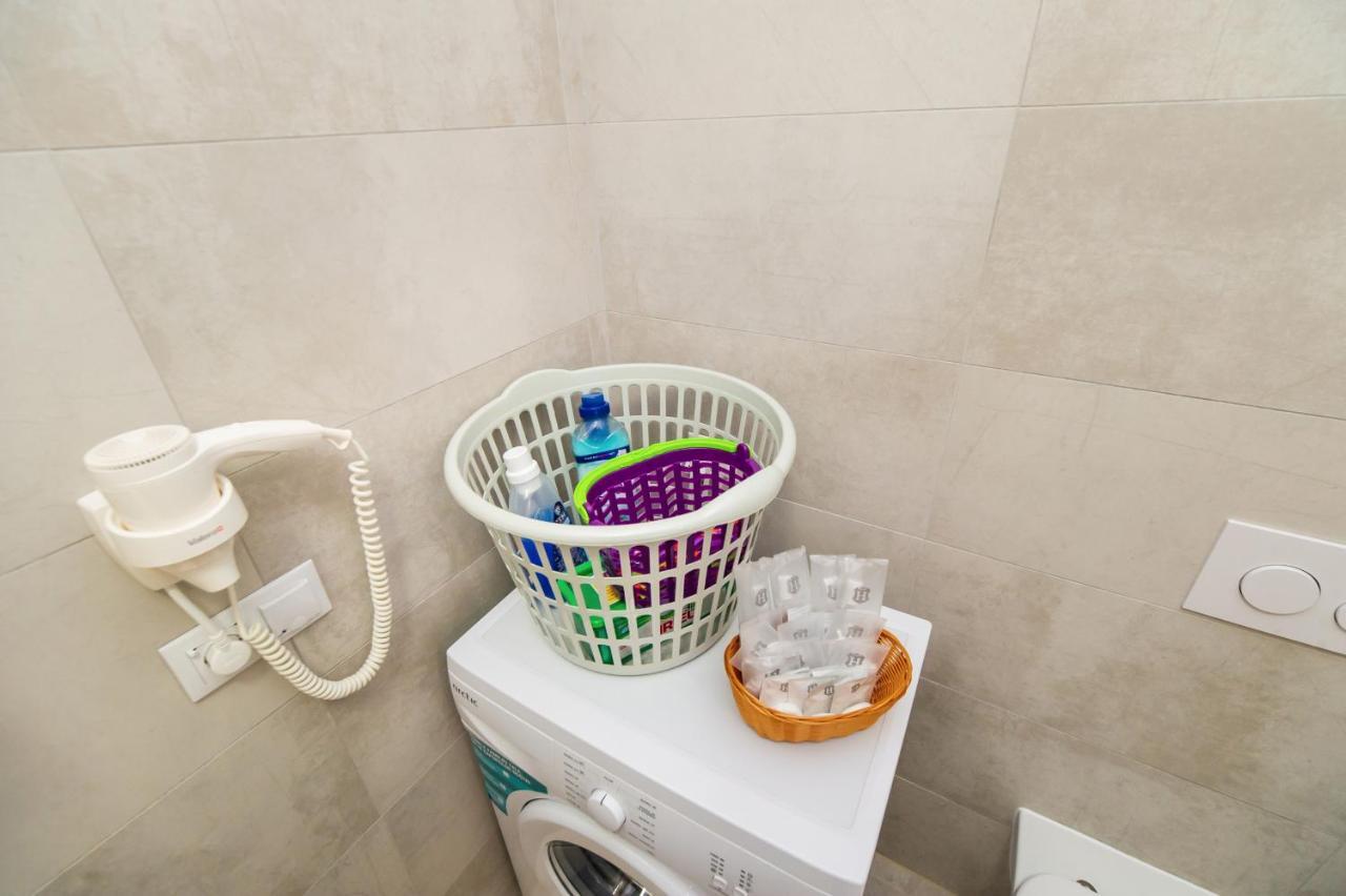 Dream Apartments Brasov Luaran gambar