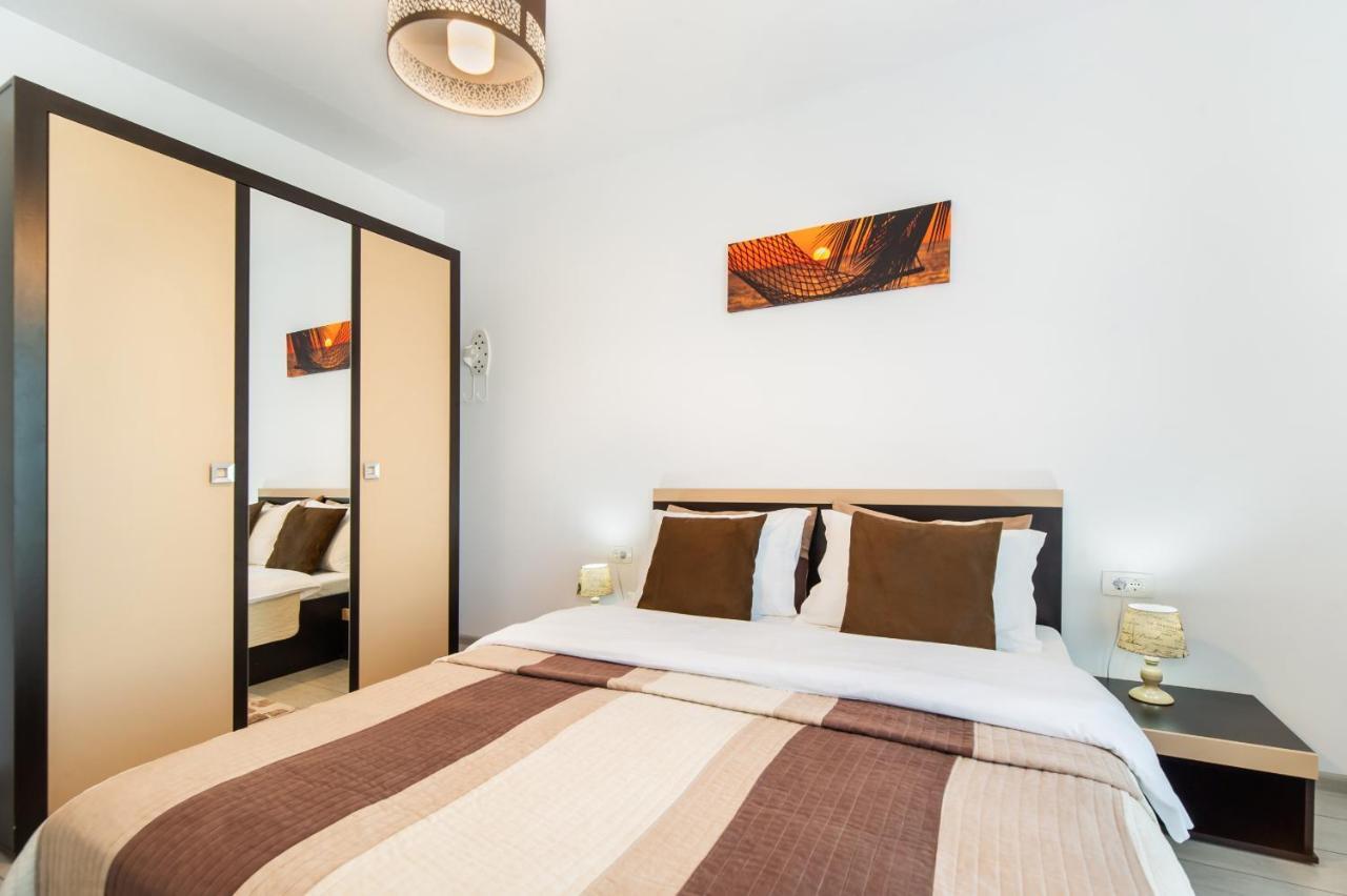 Dream Apartments Brasov Luaran gambar