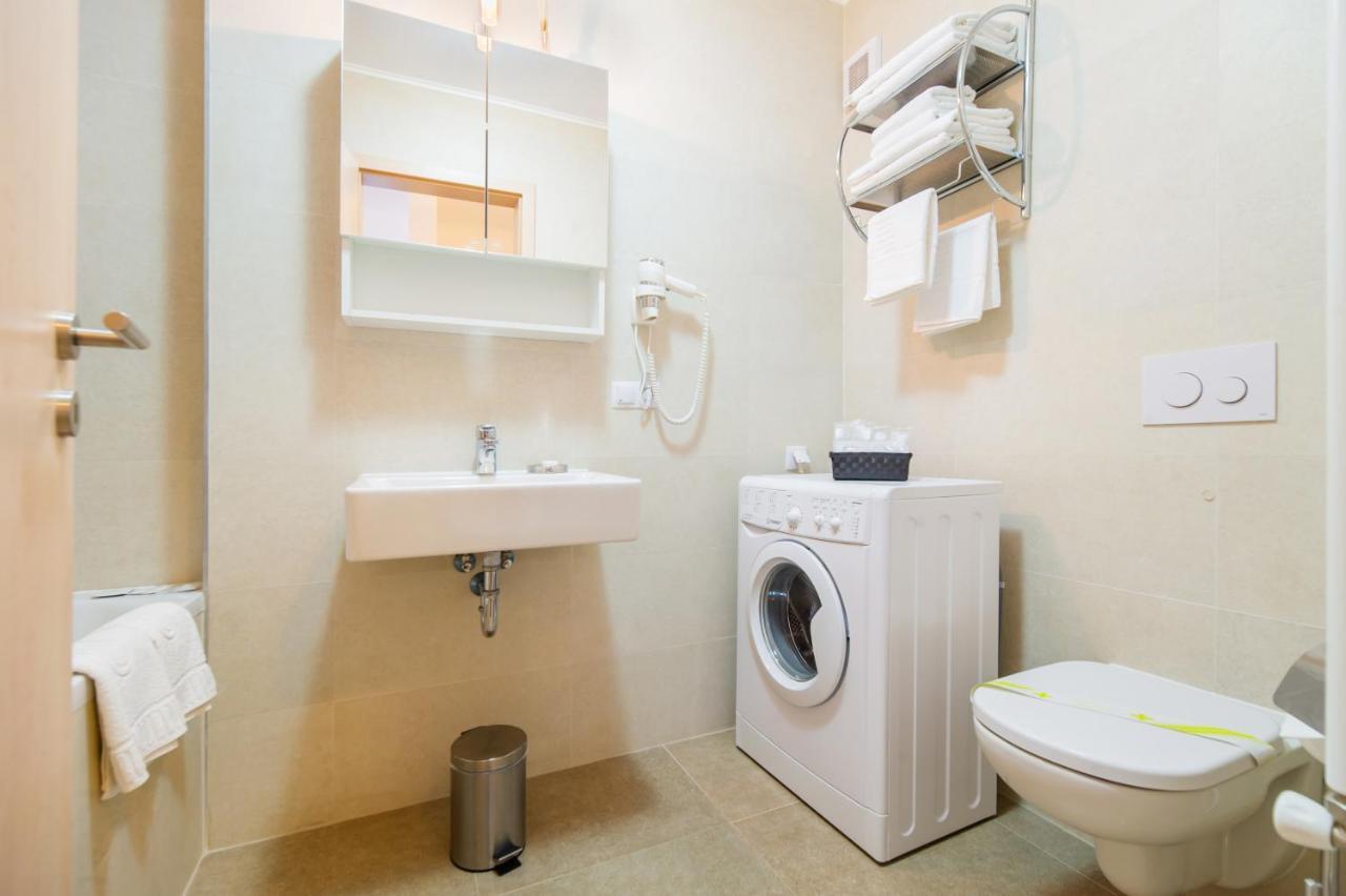 Dream Apartments Brasov Luaran gambar