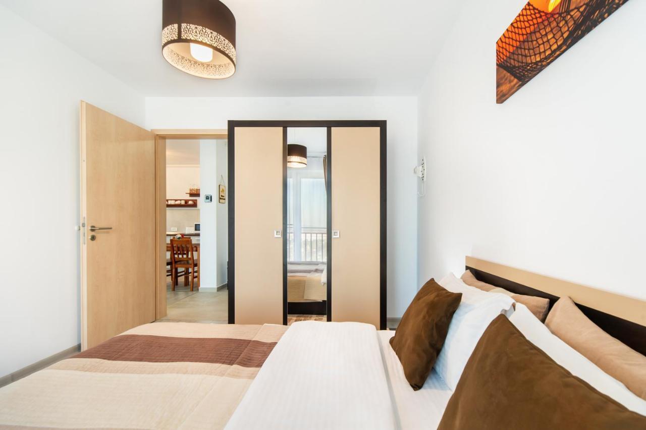 Dream Apartments Brasov Luaran gambar